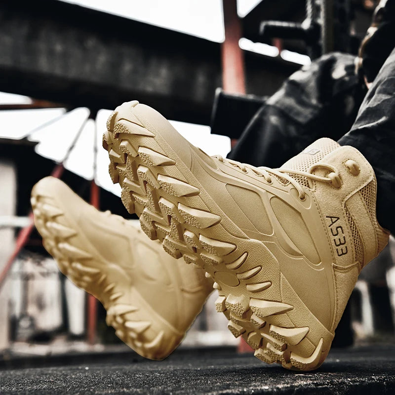 Men's tactical boots, comfortable lightweight