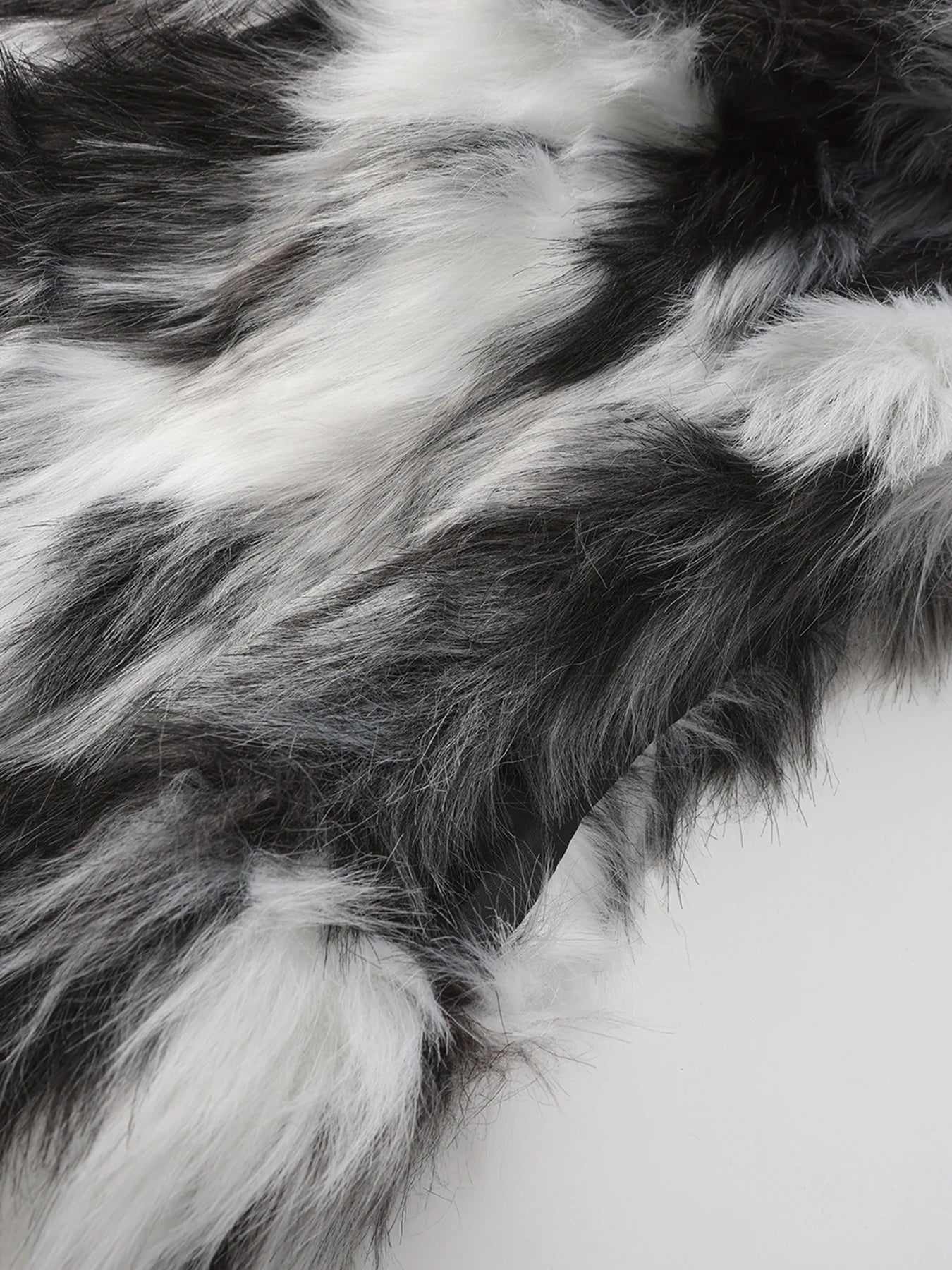 Luxury Faux Fur Hoodie Vest Long Coat Sleeveless Jacket Plush Overcoat with Pockets and Hood