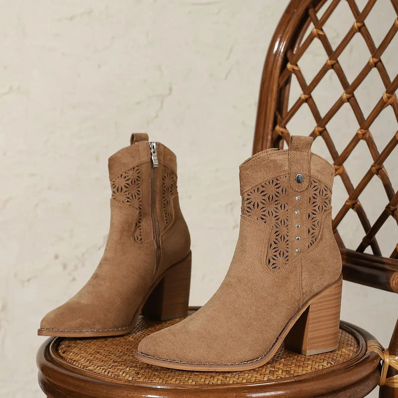 Women's Cowboy Cowgirl Ankle Booties Western Stylish Faux Leather Low Heel Boots