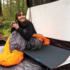 Sleeping bags & Cots
