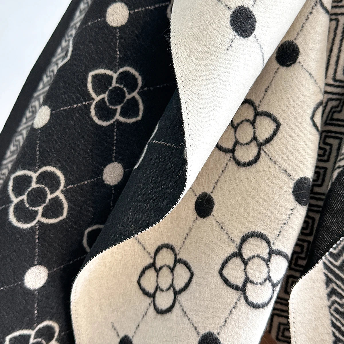 Winter Warm Faux Cashmere Scarf - Thick Luxury Shawl Wrap, Perfect as Travel Poncho Blanket