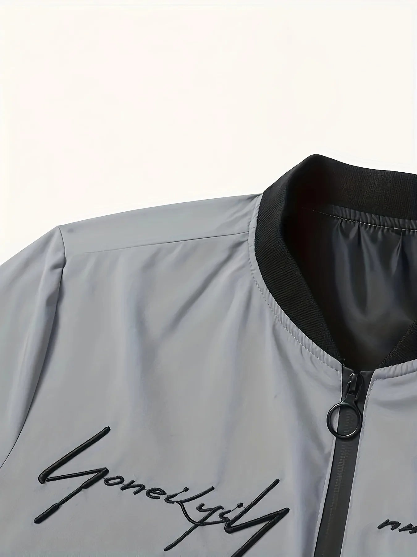 Men's embroidered bomber jacket - stylish design, versatile casual style