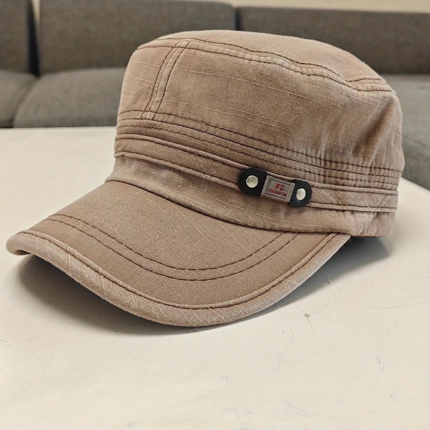 Men old flat cap fashion