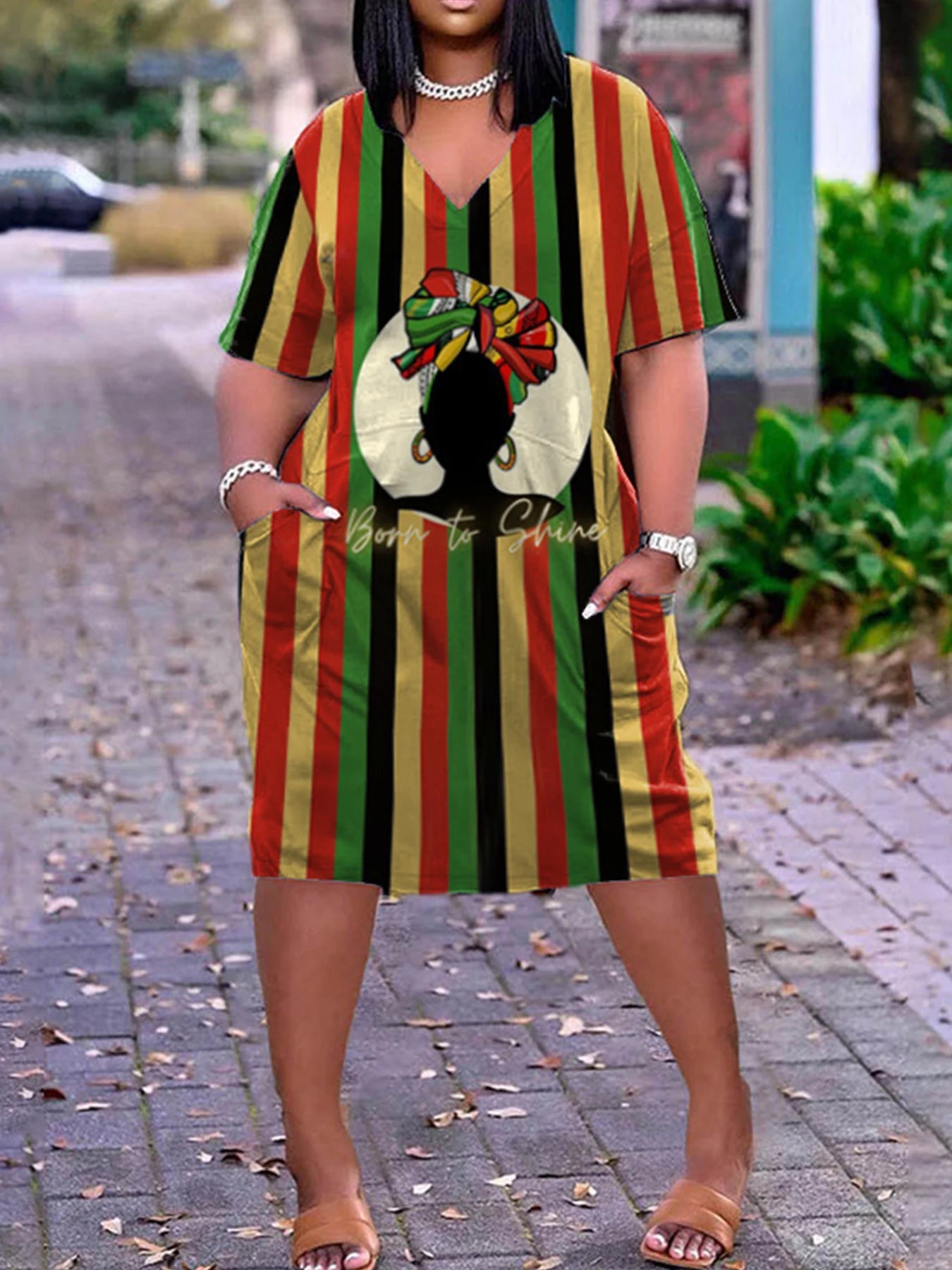 Plus Size Women's Dress Short-Sleeved V Neck Fitted Skirt