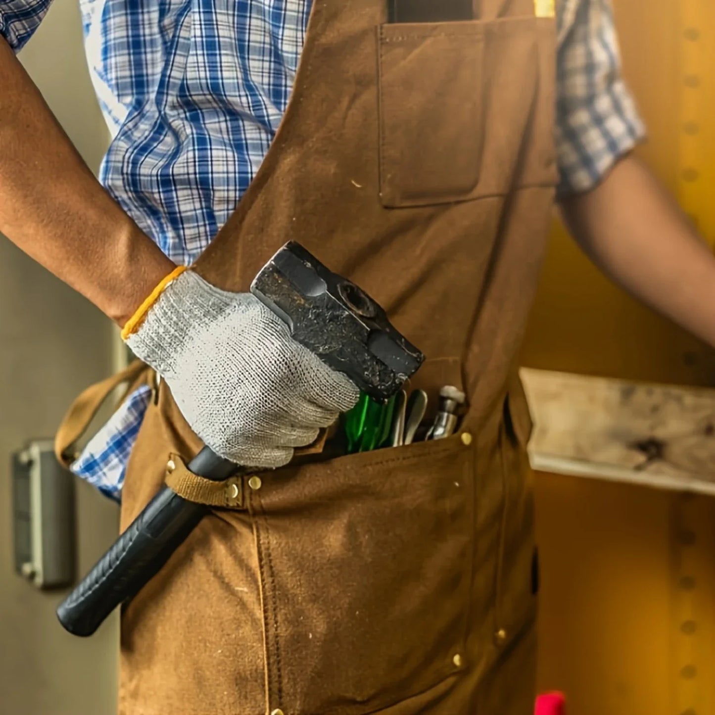 Waxed Canvas Apron with 9 Tool Pockets and Holders