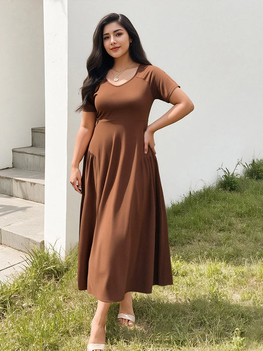 Women's Plus Size Maxi Dress with Floral Print, Off-Shoulder,  Elastic Waist
