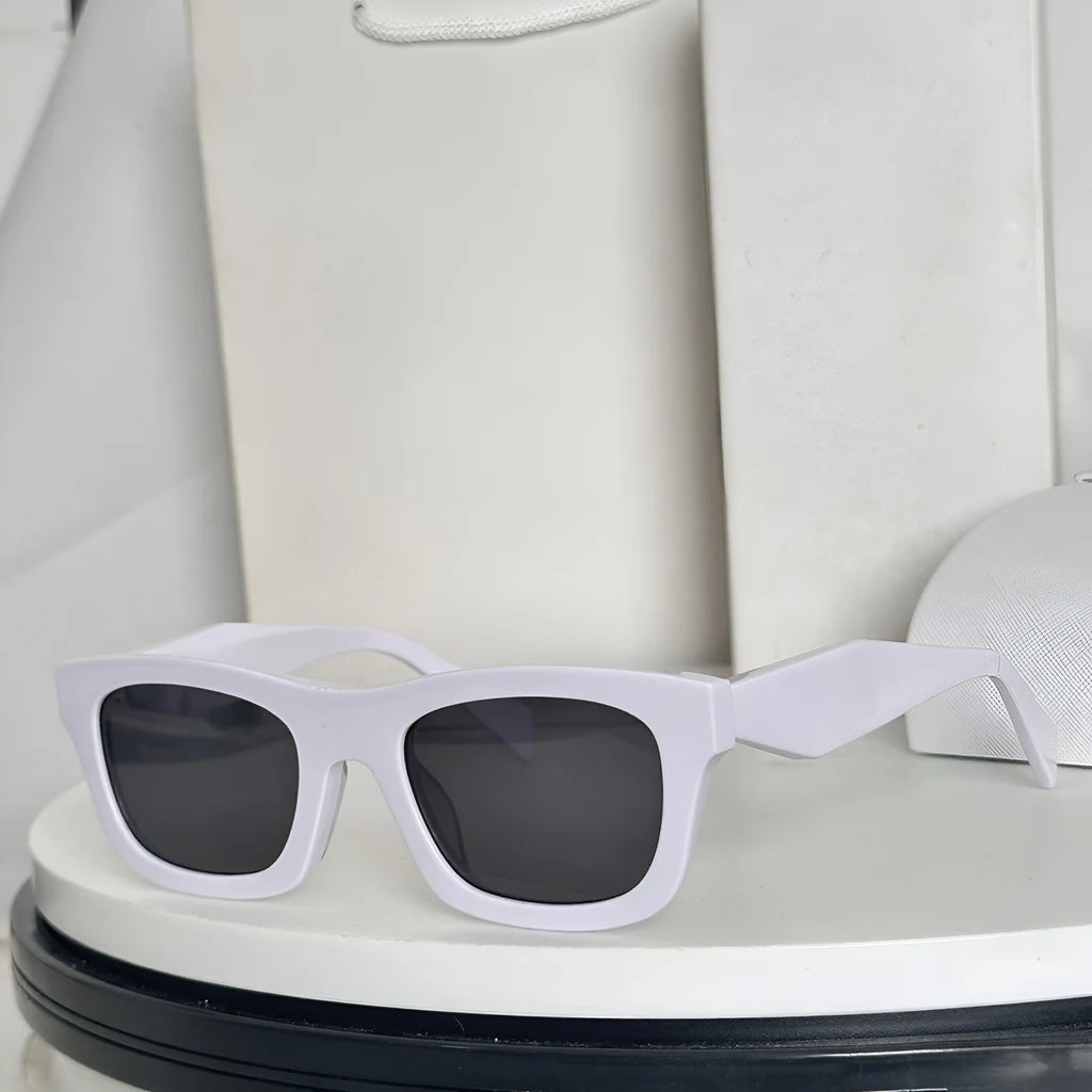 Women's Sunglasses, Stylish Tortoiseshell Frame, Pink Lenses, UV Protection